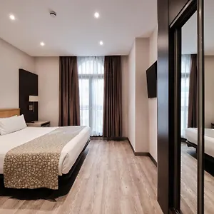 카탈로니아 아라곤 3*, 바르셀로나 스페인